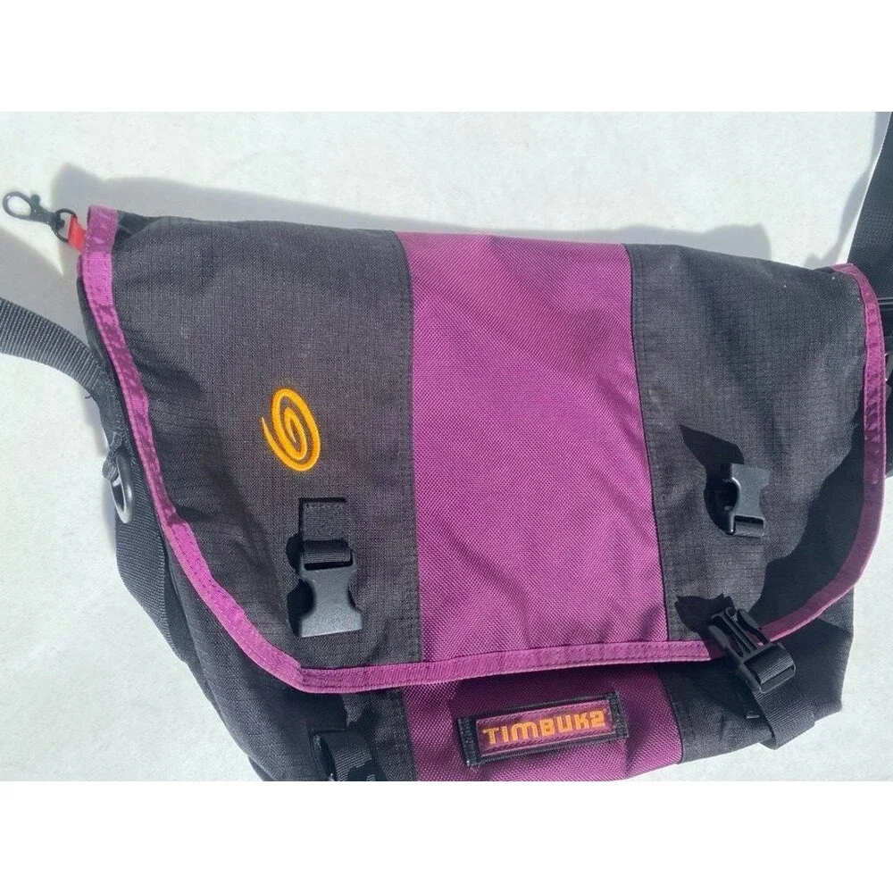 Timbuk2 purple black